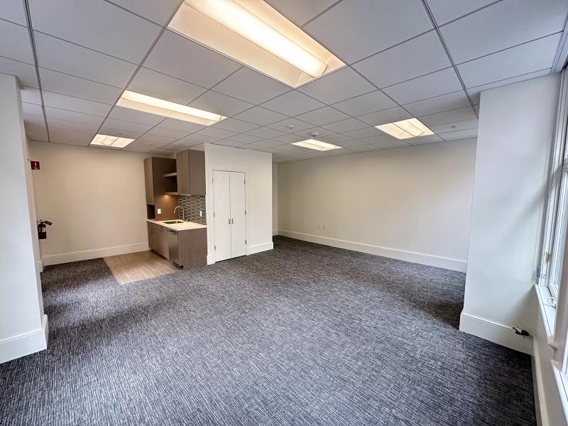 369-pine-interior3b.jpg #1